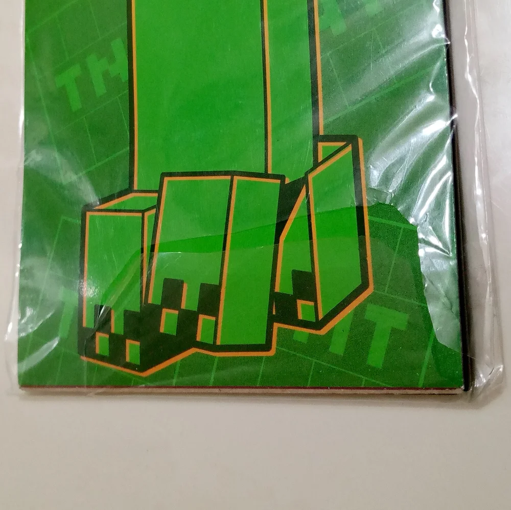 NIP Minecraft 2018 Collectible 16-Month Calendar